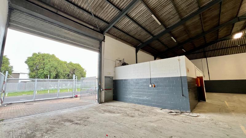 To Let commercial Property for Rent in Montague Gardens Western Cape